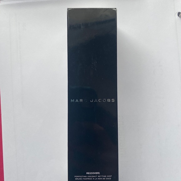 Marc Jacobs re(cover) coconut setting mist - Picture 3 of 3